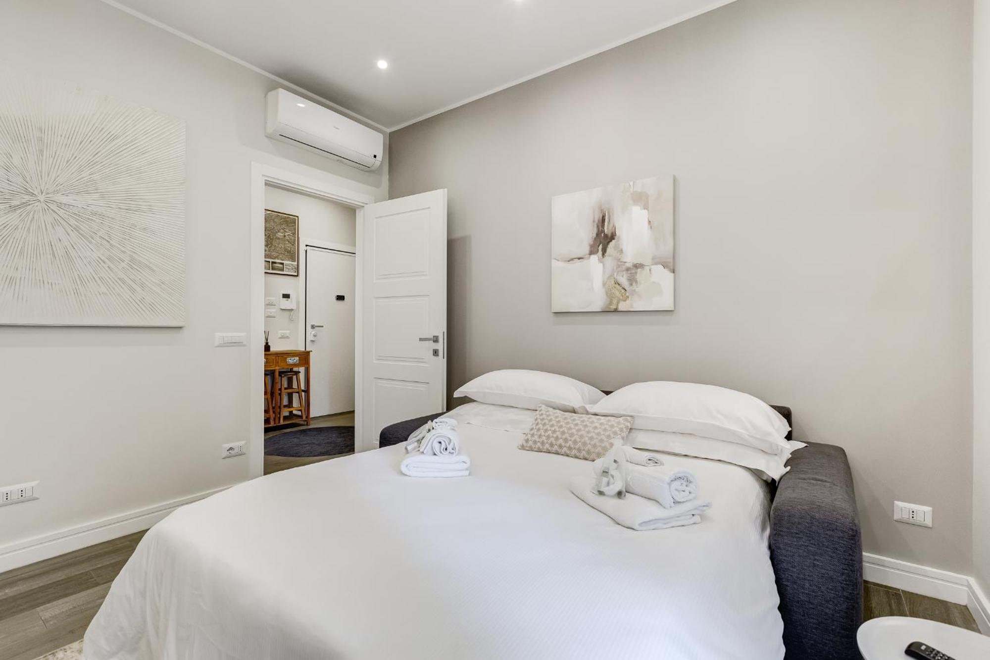 Trastevere-Royal Orchid Apartment Rome Exterior photo
